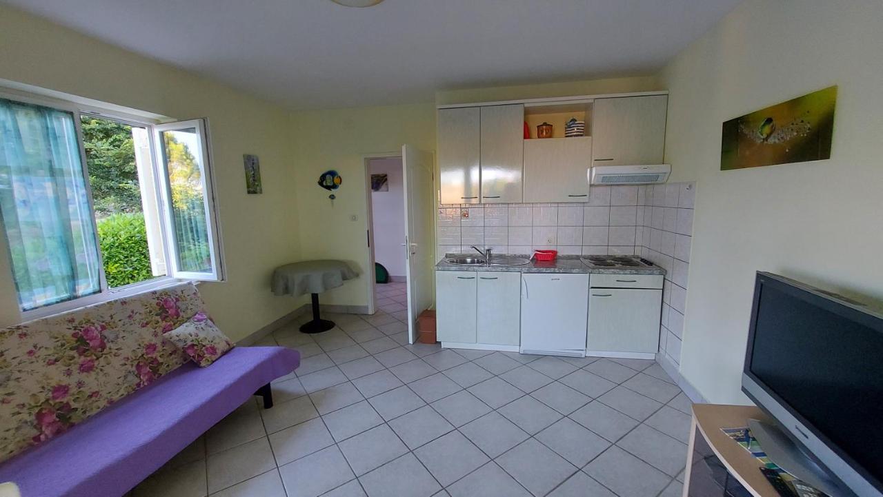 Apartmani Ban Omišalj Екстериор снимка