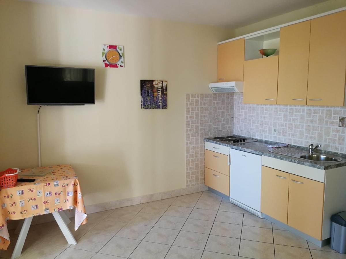 Apartmani Ban Omišalj Екстериор снимка
